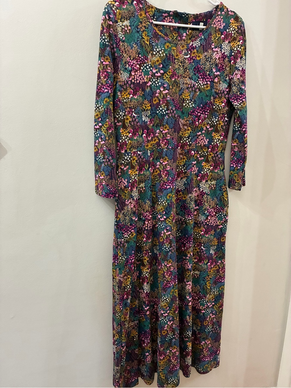 Joules - 3/4 sleeve Floral Midi Dress - size 8 - pockets